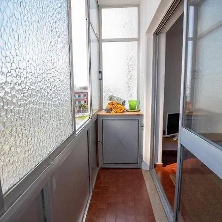 Algures Perto Do Rio 公寓 *